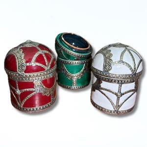Handmade Safi Ceramic Storage Box – Moroccan Pottery with Metal Detailing – Red, White, Green – Decorative Keepsake or Spice Box