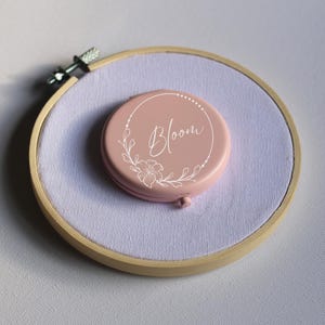 Custom cute compact mirror compact gold mirror Engraved Compact Pocket Mirror Personalized Black Compact Mirror Gift Bridesmaid Gift for Mom