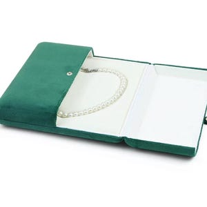 Velvet Jewelry Boxes Necklace Boxes Pearl Necklace Box Bracelet Box Very Well made  Gem Green Color