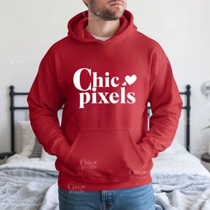 Rode Gildan 18500 hoodie mockup voor mannen, 18500 mockup mannen rode hoodie G185 mannelijke mockup jongens rode hoodie geen string hoodie mockup