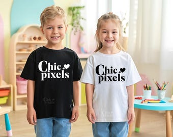 Maqueta de camiseta para hermanos, maqueta de camiseta para niños, maqueta de camiseta Gildan 5000b para jóvenes, maqueta de camiseta para niños, maqueta de camiseta familiar, maqueta de camiseta para hermano y hermana en blanco y negro