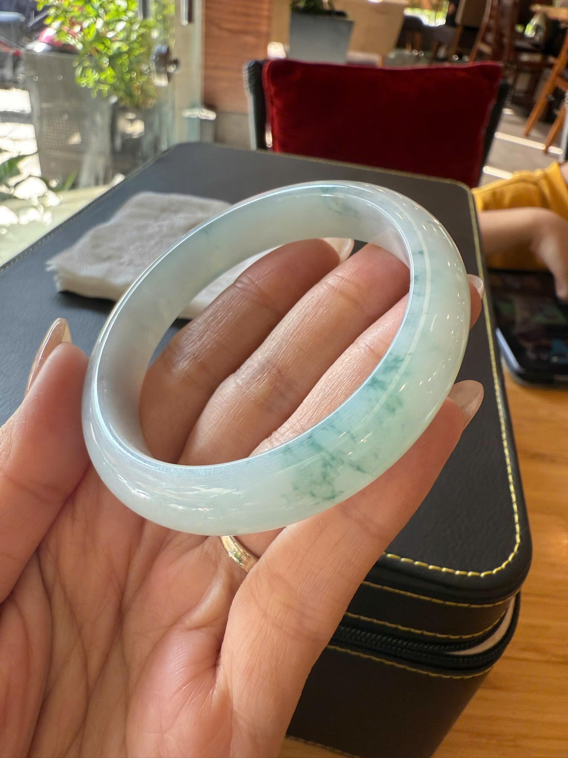 Natural Grade A Burma Jadeite bangle 55.3mm - Untreated - Certificated