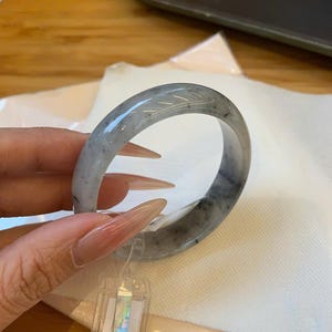 Natural Grade A Burma Jadeite bangle 52-53mm - Untreated - Certificated