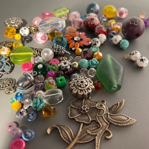 Flora Select Mixed Beads Grab Bag