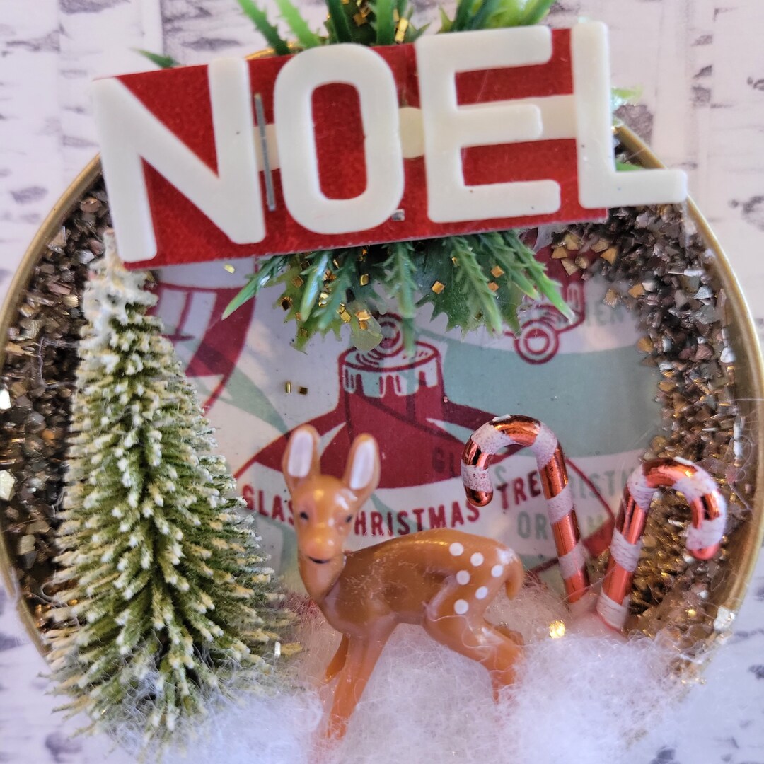 Vintage Ornament, Retro Ornament, Kitschy Christmas, Kitschy Jar Lid