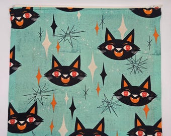 Retro black cat Halloween zipper pouch, makeup bag, pencil case, 9.50" wide × 8" tall
