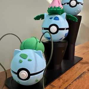 3D Printed Pokémon-Themed Pokéballs – Custom Fan-Made Collectibles
