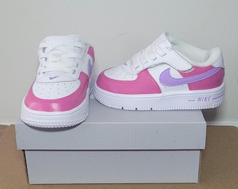 Air Force 1 chicle personalizadas / AF1 rosas personalizadas / Zapatos para niños pequeños personalizados / Zapatos para niños personalizados / Air Force One pintados a mano