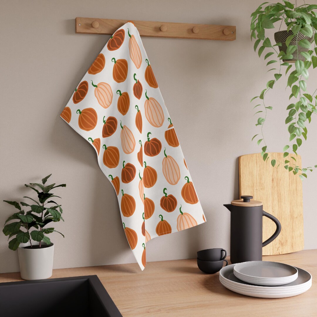 Pumpkin Tea Towel: Fall Harvest Kitchen Decor Autumn Color - Etsy