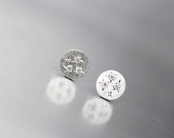 Delicate Tiny 6 Diamond Starburst Stud Earrings Silver Cosmic Sparkle Gray Twinkle Cute Inspirational Graduation Gift Idea - Dreisternchen