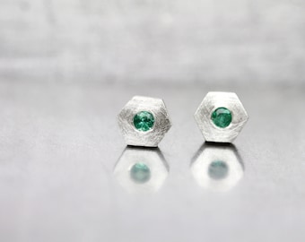 Cute Hexagon Emerald Stud Earrings May Birthstone Sterling Silver Minimalistic Genuine Green Gemstones Gift Idea For Her Him - Beryl Hexes