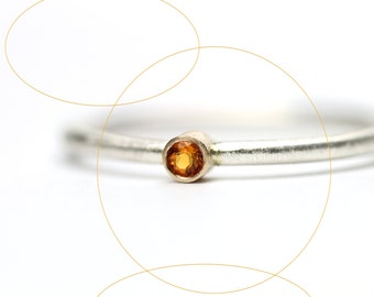 Minimaliste Golden Citrine Silver 14K Yellow Gold Ring Cute Delicate Stackable Summer Orange Sun Glow Gift Idea Novembre Birthstone - Micro