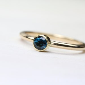 Indicolite Tourmaline 14K 18K Yellow Gold Engagement Ring or Wedding Set Modern Blue Yellow Elegant Simple Minimalistic Bridal Adelblau image 4