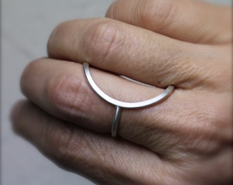 Grote middelvinger helft Crescent Moon zilveren unieke moderne minimalistische romantische Lunar ringtopologie knuffelen vinger instructie Ring - Halbmond