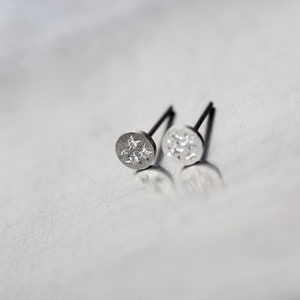 Delicate Tiny 6 Diamond Starburst Stud Earrings Silver Cosmic Sparkle Gray Twinkle Cute Inspirational Graduation Gift Idea Dreisternchen image 3