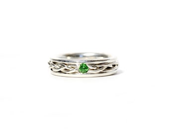 Hand Braided Tsavorite Garnet Wedding Band Green Celtic Inspired Bridal Ring For Her Vibrant Spring Design St Patrick's Day - Braid Maiden