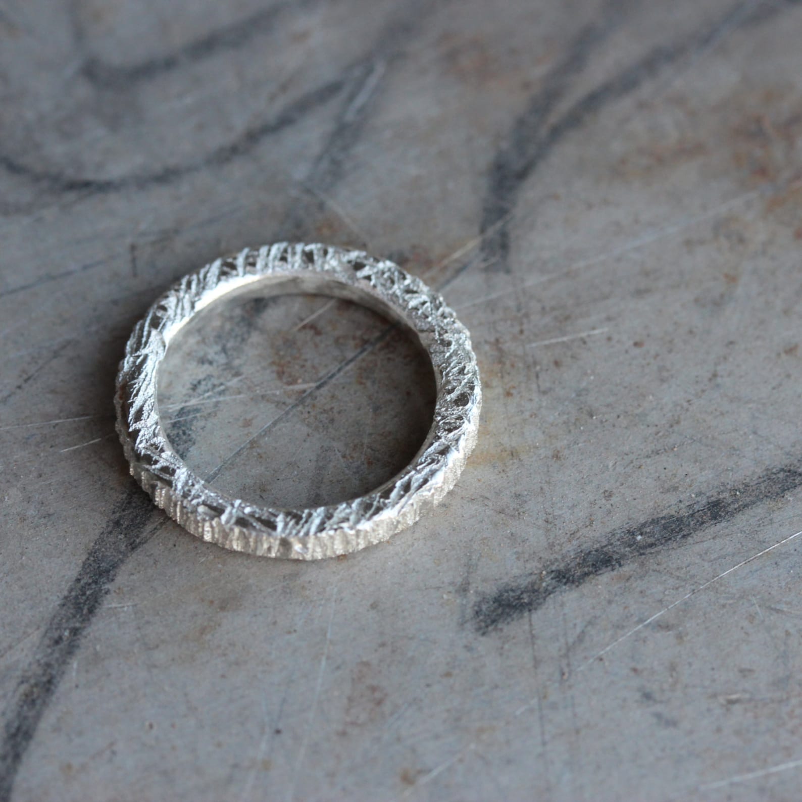5 Mm Lightweight Rock Texture Mens Wedding Band