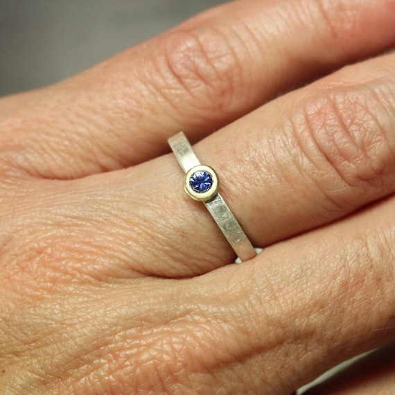 Your Guide to Sapphire Engagement Rings | Shop Our Picks