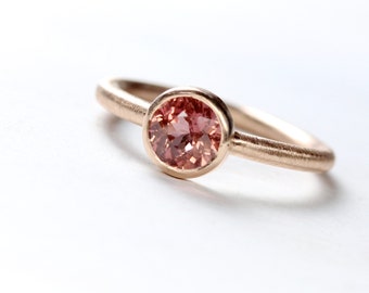 Malaya Garnet 14K Rose Gold Engagement Ring Modern Pink Brown Color Change Low Profile Bezel Design January Birthstone - Rose's Rose