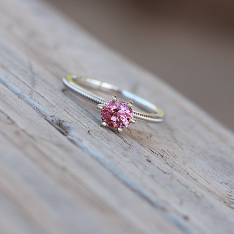 Romantic Pink Spinel Engagement Ring 14k White Gold Milgrain Detail Traditional 6 Prong Bridal Band Sparkly Bright Gemstone Blush Twinkle Bild 3