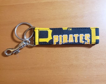 Pittsburgh Pirates Keychain Fob - wide