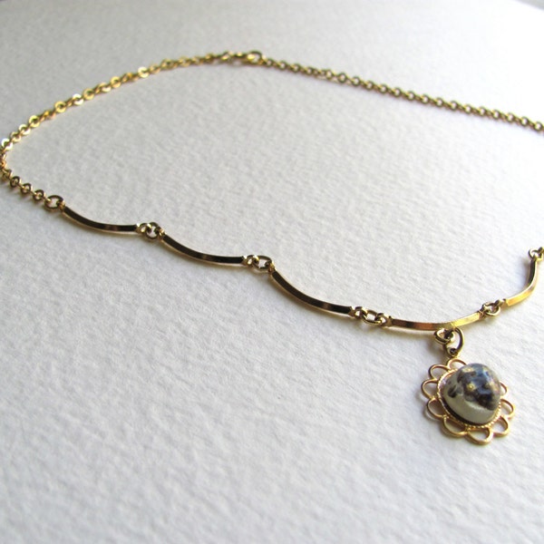 ON SALE: Delicate vintage flower pendant necklace on gold chain