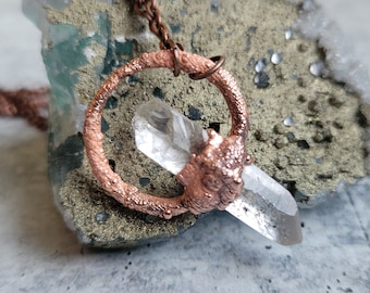 Dainty Crystal Necklace, Lemurian Quartz and Bright Copper, Minimalist Jewelry, Unisex Jewelry, Gift Under 30