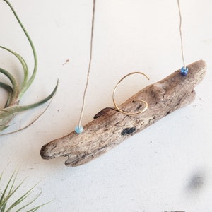 Driftwood Air Plant Holder WITHOUT Plants, Small Airplant Hanger, Natural Boho Decor, Wood Decor, Beach House Wall Decor, Gardening Gift Blue Beads