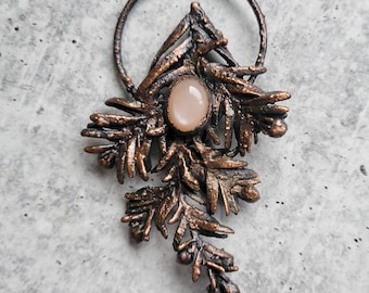 Statement Necklace, Redwood Pendant With Peach Moonstone, Botanical Jewelry, Boho Style, Hippy, Rustic, Festival Fashion, witchy style,