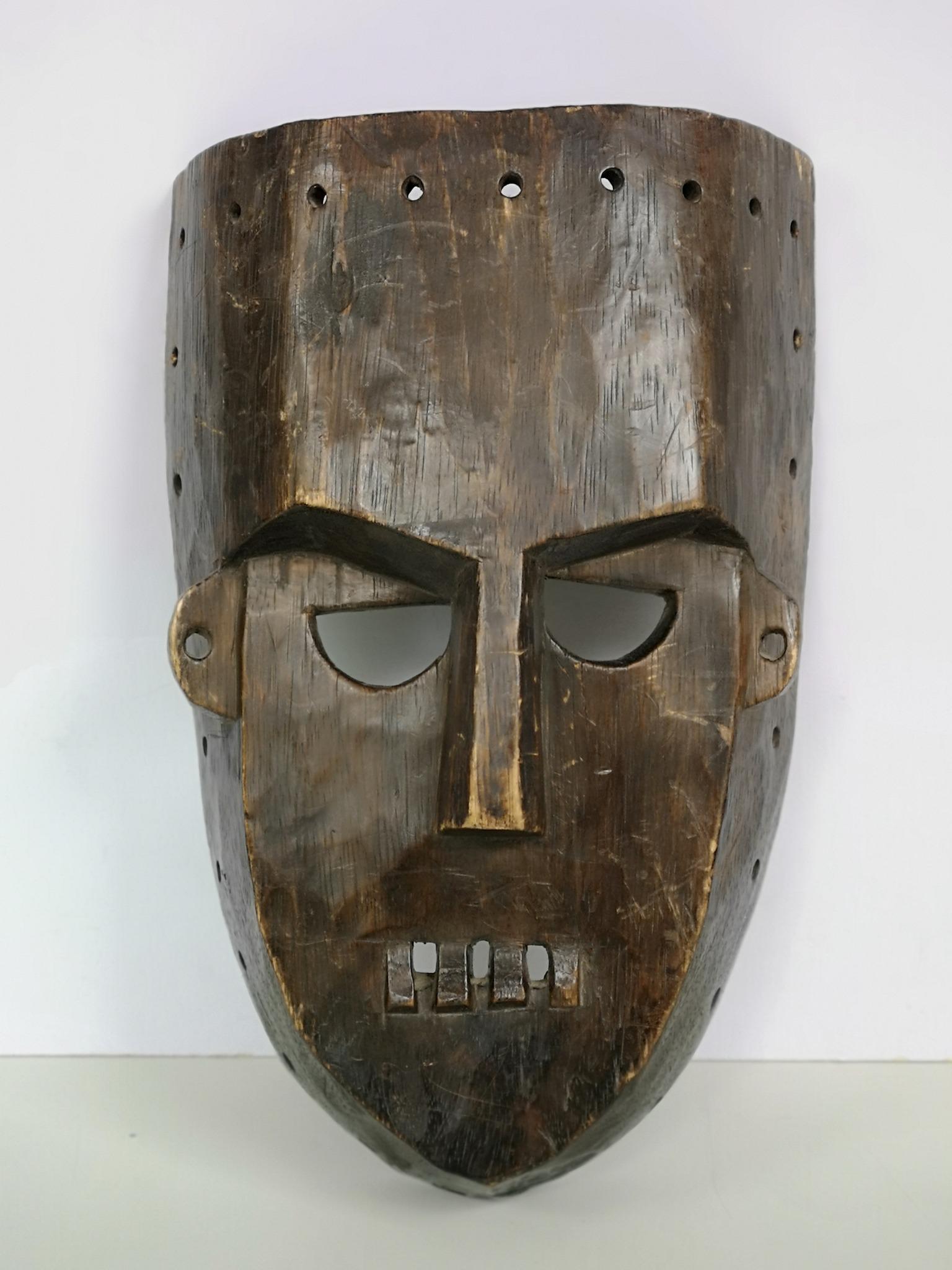 Lwalwa masks - Etsy 日本