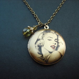 Marilyn Monroe Vignette locket necklace
