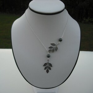 Sterling Silver Chain branch and pearl necklace image 3