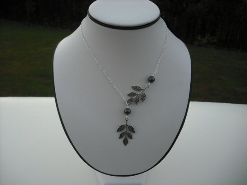 Sterling Silver Chain branch and pearl necklace image 3