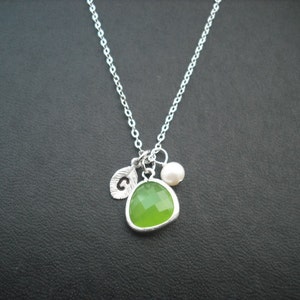 Sterling Silver Chain  - Bridesmaids gift, Wedding Gift, Hand stamped personalized initial necklace - peridot (lime green) bezel glass