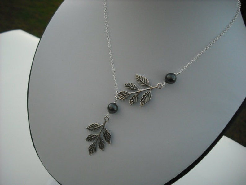 Sterling Silver Chain branch and pearl necklace image 2