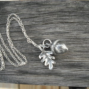 Sterling Silver Chain a little acorn necklace image 3
