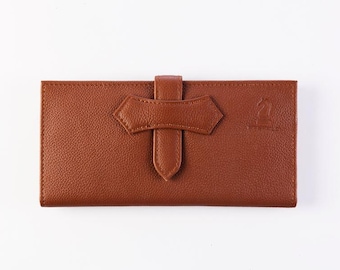 Portafoglio in pelle Jena: eleganza artigianale per la donna moderna