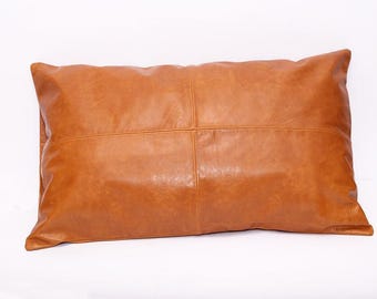 Cuscino in pelle: realizzato e cucito a mano per un comfort lussuoso