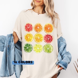 Citrus Slice Graphic T-Shirt: Boho Summer Fruit Tee