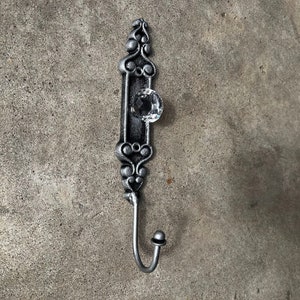 Door knob Wall Hook | PICK YOUR COLOR | Silver Vintage Look | Cast Iron Wall coat Rack | Wall Hanger | FleurDeLisJunkie | Crystal Look
