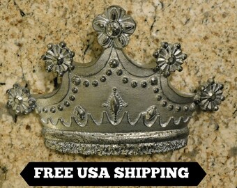 Set Of 3 Royal Crown Wall Plaques Wall Decor Old World Etsy