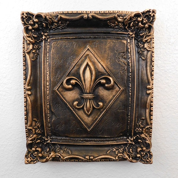 GOLD Fleur de Lis Wall Plaque. Pick Your Color. Handmade Wall Decor. French Elegant, Medieval Royal, Old World, Tuscan. FleurDeLisJunkie