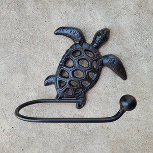Sea Turtle Toilettenpapierhalter, WÄHLEN Sie Ihre Farbe, TP Halter, Toilettenpapierhalter, Wandhaken, Beach Cottage, Lake House Badezimmer Badewannenbefestigung