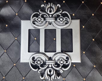 トリプルロッカースイッチプレート | お好みの色をお選びください | 3連ロッカーカバー | 3ロッカープレート | ライトスイッチカバー | FleurDeLisJunkie