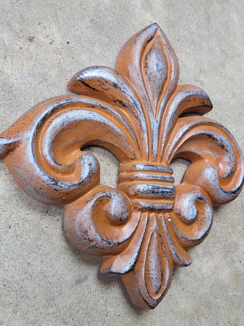 Fleur de Lis Wall plaque PICK YOUR COLOR Old World, Tuscan, French Country, Medieval Home Decor. Royal Queen King FleurDeLisJunkie image 5