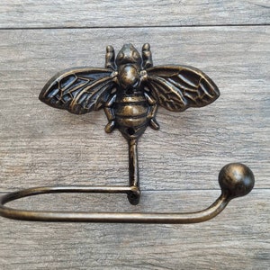 Bee Toilet Paper Holder, TP Holder, Toilet Tissue Holder, Nature, Wall Hook, Queen Bee Decor, Bathroom Bath fixture, hardware, Honey Bee