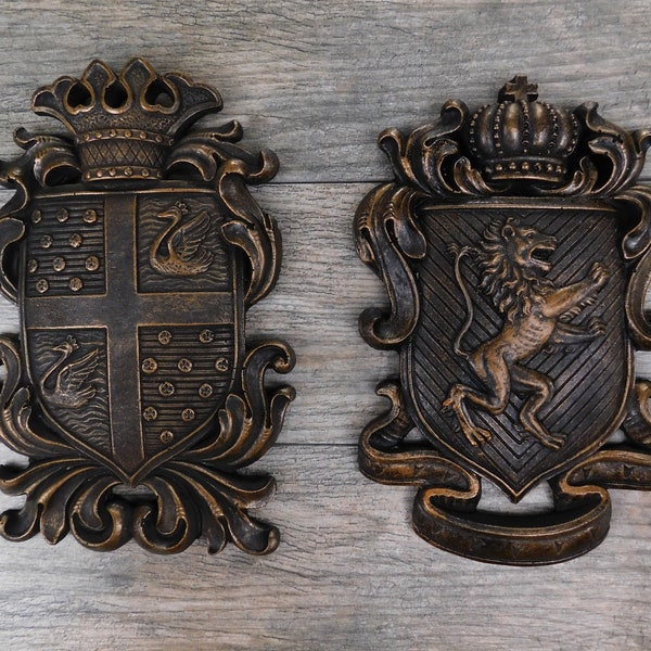 Set of 2 Shield wall plaques - PICK YOUR COLOR - Coat of arms wall decor Medieval Old World style | Fleur De Lis |