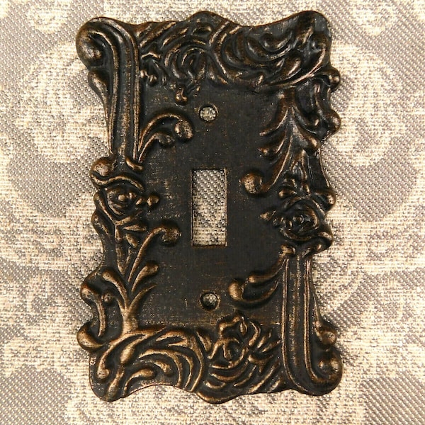 Ornate Single Toggle Light Switch Cover, PICK YOUR COLOR, One Toggle Switch wall plate, tuscan, royal, FleurDeLisJunkie