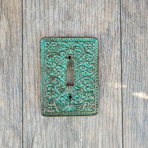 Single Toggle Metal Switch Plate Cover, One Toggle Light Switchplate, Tuscan Old World Fleur de Lis Decor, Antique Turquoise, Boho. Bohemian
