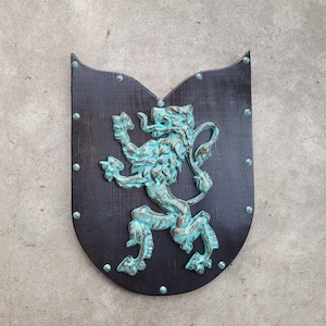Lion Shield Wall Plaque
